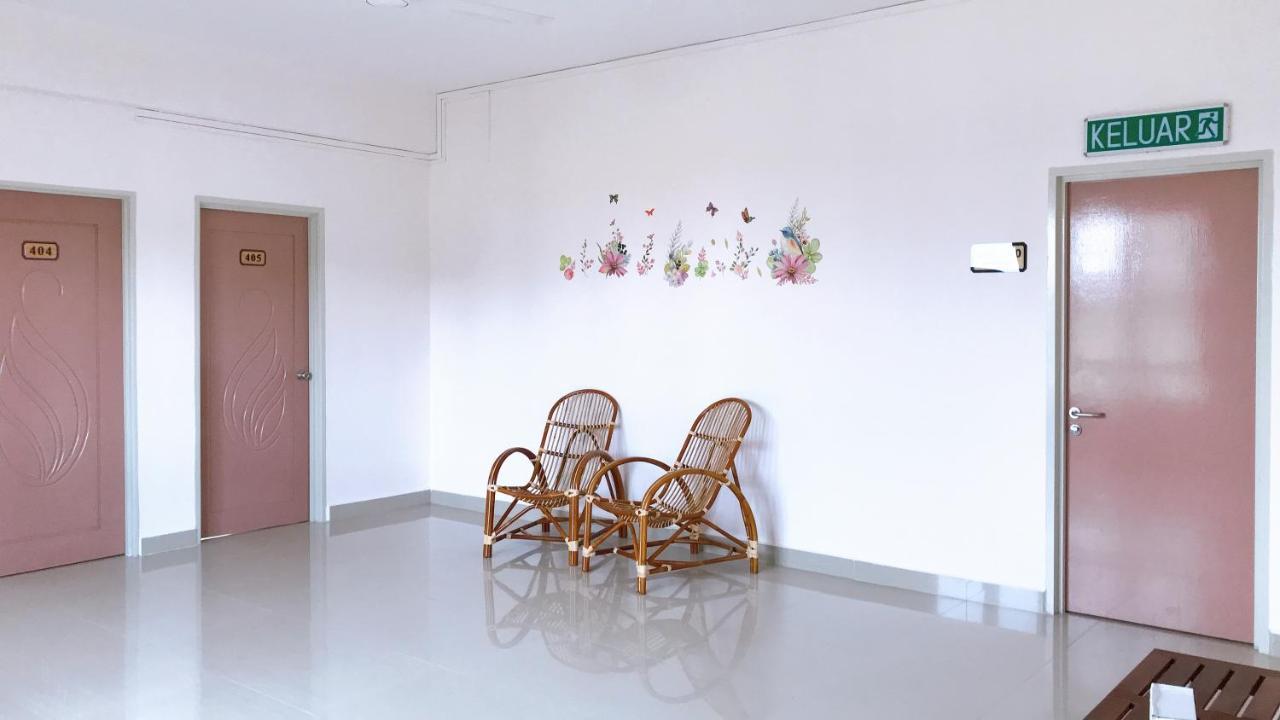 Alexis KT Roomstay Kuala Terengganu Buitenkant foto